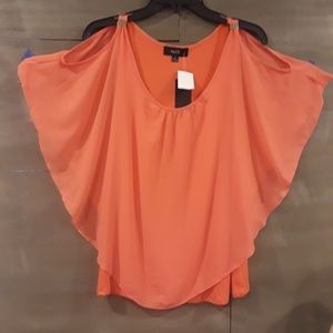 Cold shoulder blouse with flutter sleeves